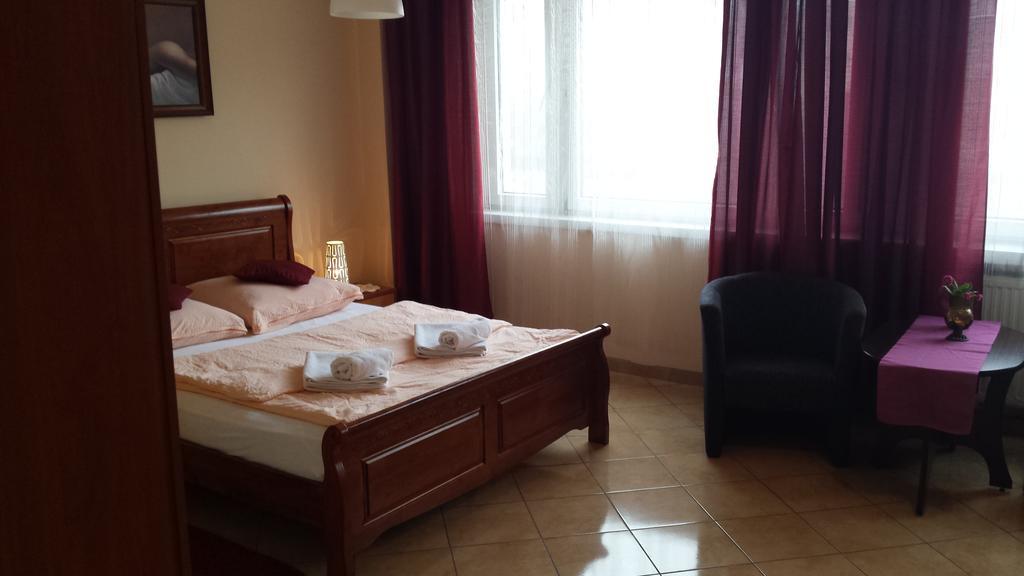 Hotel Elda 2 Bydhošť Pokoj fotografie